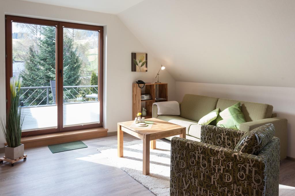 Haus Alexandra Inkl Meinecard Plus Willingen  Eksteriør bilde